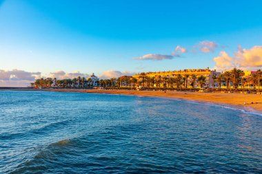 Günbatımında Playa del Camison Tenerife, Kanarya Adaları, İspanya.