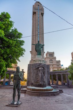 Santa Cruz de Tenerife, Kanarya Adaları, İspanya 'da şehit olanların anıtı..