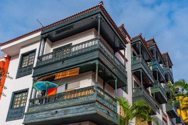 Puerto de la Cruz 'daki merkez cadde, Tenerife, Kanarya Adaları, İspanya.