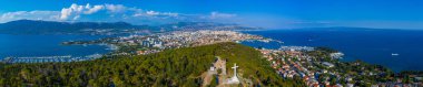 Croati 'deki Marjan tepesinden Split' in hava görüntüsü