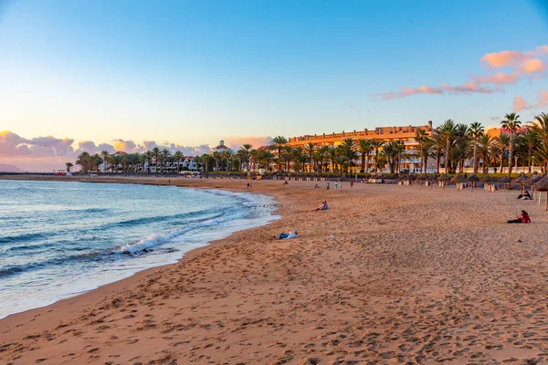 Günbatımında Playa del Camison Tenerife, Kanarya Adaları, İspanya.