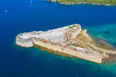 Hırvatistan 'ın Sibenik kentindeki Aziz Niklas kalesinin hava manzarası