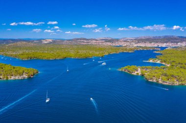 Sibenik 'i Adriyatik denizi ve Hırvatistan' a bağlayan Sveti Ante kanalı