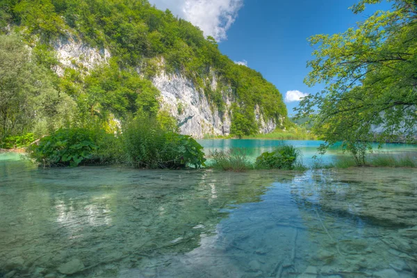 Summer Sky Reflected Water Plitvice Lakes National Park Croatia — Stock Photo, Image