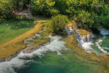 Hırvatistan 'daki Krka Ulusal Parkı' nda şelaleler