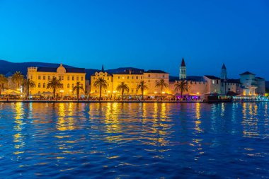 Hırvat kenti Trogir 'in deniz manzarası