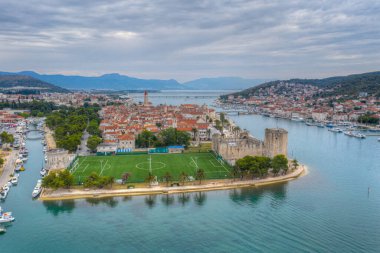 Hırvat kenti Trogir 'in hava manzarası