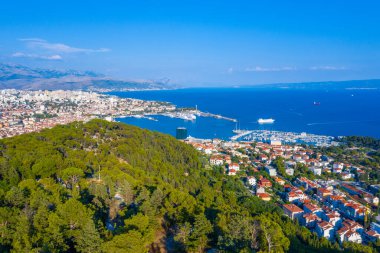 Hırvatistan 'daki Marjan tepesinden Split' in hava manzarası