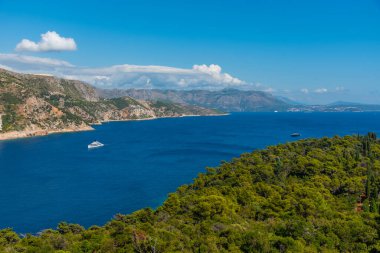 Hırvatistan 'daki Lokrum adasının hava manzarası