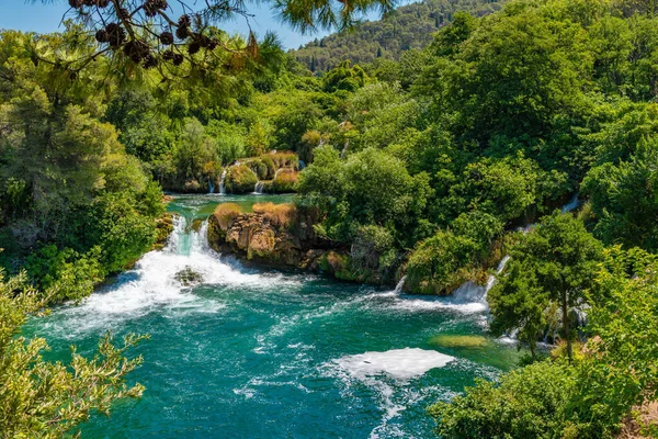 Vízesések Krka Nemzeti Parkban Horvátországban — Stock Fotó