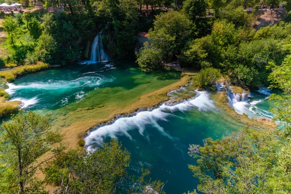 Hırvatistan 'daki Krka Ulusal Parkı' nda şelaleler