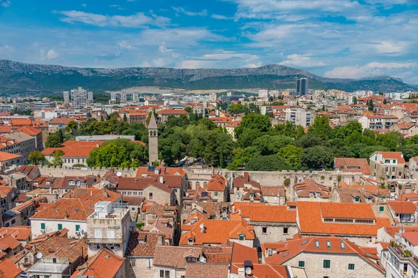 Vista Aérea Telhados Vermelhos Casas Cidade Velha Split Croácia — Fotografia de Stock