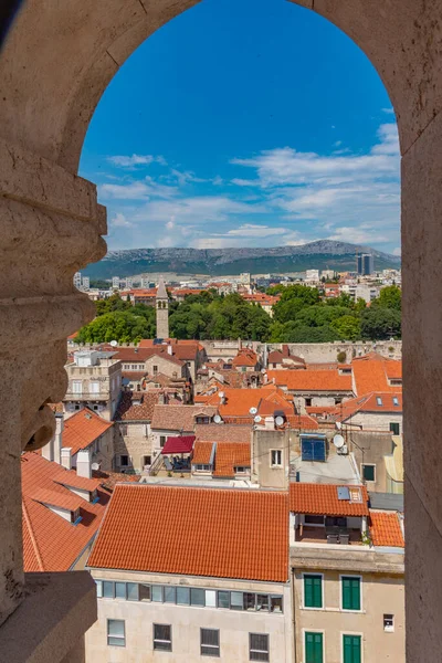 Vista Aérea Telhados Vermelhos Casas Cidade Velha Split Croácia — Fotografia de Stock