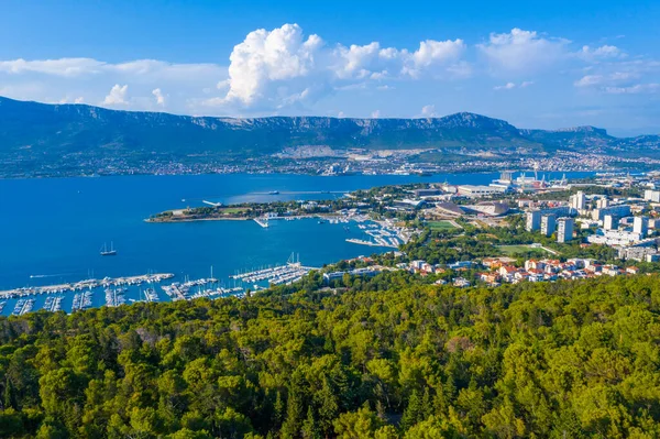 Hırvat kenti Split 'te marina manzarası