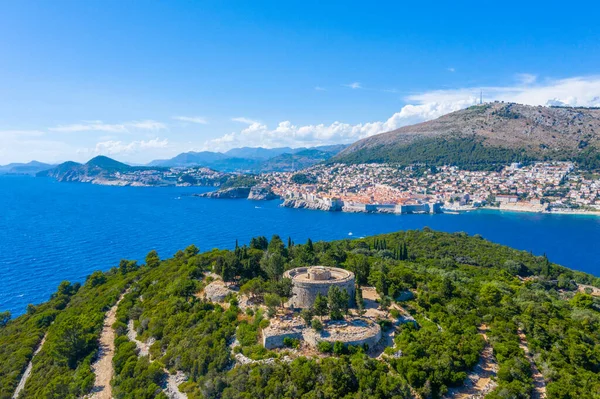 Hırvatistan 'daki Dubrovnik ve Lokrum adasının hava manzarası
