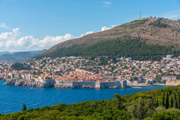 Hırvatistan 'daki Dubrovnik ve Lokrum adasının hava manzarası