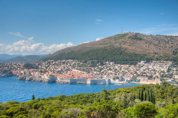 Hırvatistan 'daki Dubrovnik ve Lokrum adasının hava manzarası
