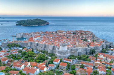 Hırvatistan 'ın eski Dubrovnik kentinin gündoğumu manzarası