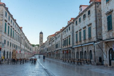 Hırvatistan 'ın Dubrovnik kentindeki Stradun Caddesi' nin gün doğumu manzarası
