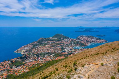 Hırvatistan 'ın Dubrovnik kentinin çağdaş kesiminin havadan görüşü