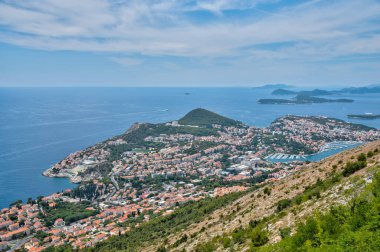 Hırvatistan 'ın Dubrovnik kentinin çağdaş kesiminin havadan görüşü