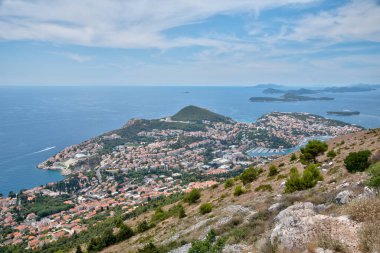 Hırvatistan 'ın Dubrovnik kentinin çağdaş kesiminin havadan görüşü