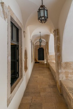 Hırvatistan 'ın Dubrovnik kentindeki Rektör Sarayı' nın iç avlusu