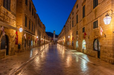 Hırvatistan 'ın Dubrovnik kentindeki Stradun Caddesi' nin gün doğumu manzarası