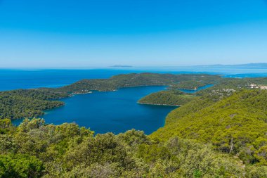 Hırvatistan 'daki Mljet ulusal parkında Veliko jezero' nun hava manzarası