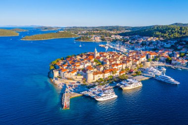Hırvat kenti Korcula 'nın hava manzarası