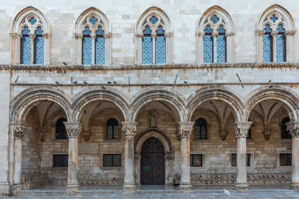 Hırvatistan 'ın Dubrovnik kentindeki rektör sarayının atari salonu