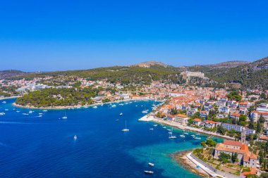 Hırvat kenti Hvar 'ın hava manzarası