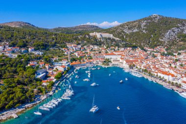 Hırvat kenti Hvar 'ın hava manzarası