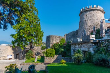 Hırvatistan 'ın Rijeka kentindeki Trsat kalesinin manzarası