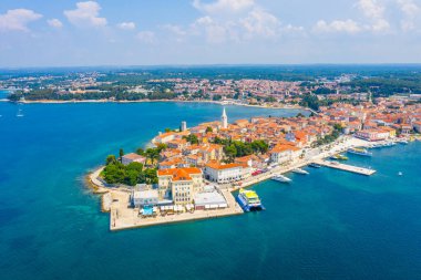 Hırvat kenti Porec 'in hava manzarası