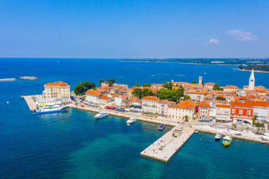Hırvat kenti Porec 'in hava manzarası