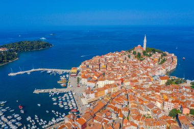 Hırvat kenti Rovinj 'in hava manzarası
