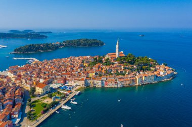 Hırvat kenti Rovinj 'in hava manzarası