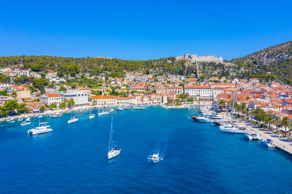 Hırvat kenti Hvar 'ın hava manzarası