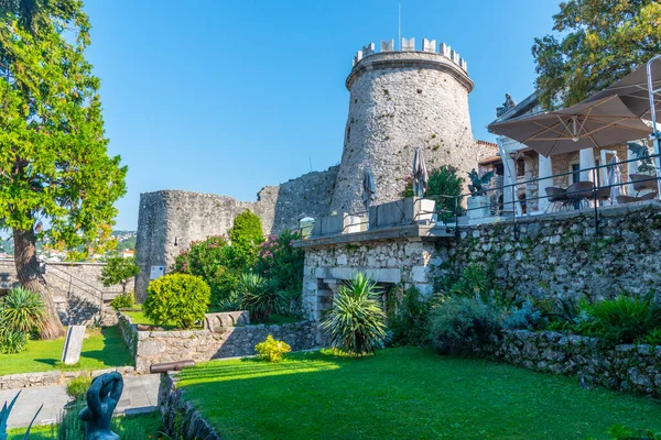 Hırvatistan 'ın Rijeka kentindeki Trsat kalesinin manzarası