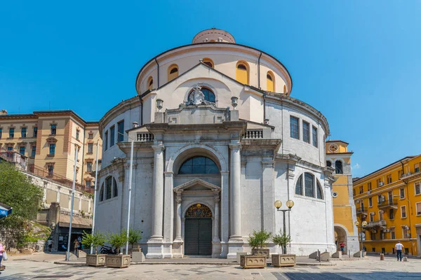 Hırvatistan 'ın Rijeka kentindeki St. Vitus Katedrali