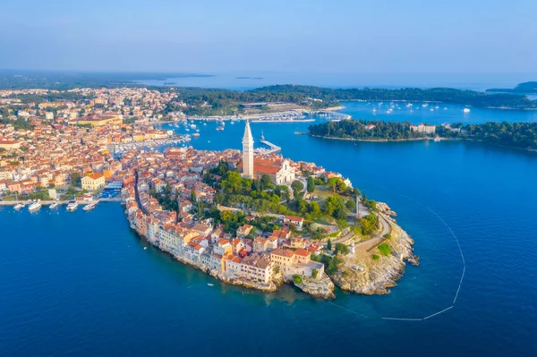 Zonsondergang Luchtfoto Van Kroatische Stad Rovinj — Stockfoto