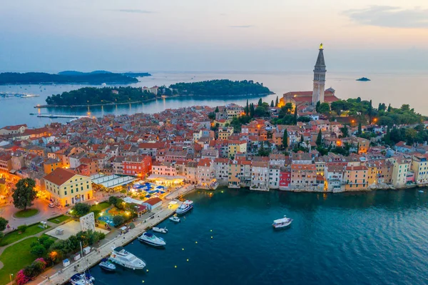 Pôr Sol Vista Aérea Cidade Croata Rovinj — Fotografia de Stock