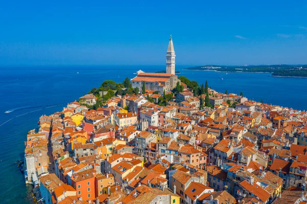 Hırvat kenti Rovinj 'deki Aziz Euphemia Kilisesi