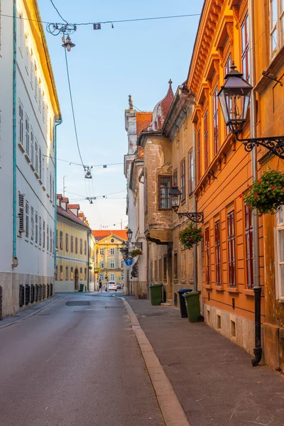 Calle Estrecha Casco Antiguo Zagreb Croacia — Foto de Stock