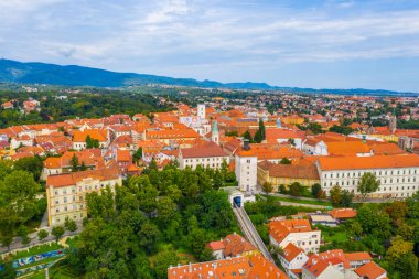 Hırvatistan 'ın üst kasabası Zagreb' in hava manzarası