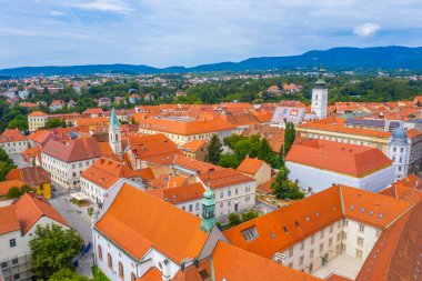 Hırvatistan 'ın üst kasabası Zagreb' in hava manzarası