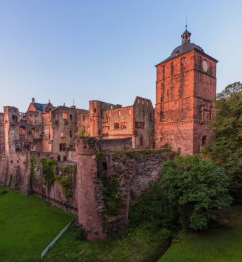 Almanca Heidelberg kalesinin manzarası