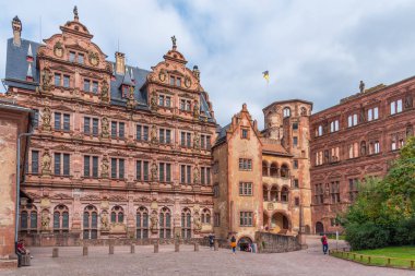 Almanya 'nın Heidelberg kentindeki sarayın ana avlusu.