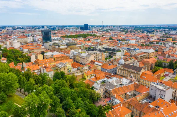 Zagreb 'in eski kenti Hırvatistan' dan havadan görünüşü